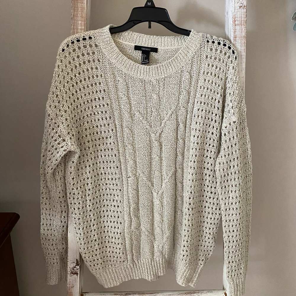 ✨Gray Sweater from Forever 21✨